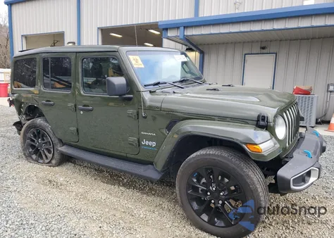 2023 Jeep Wrangler Sahara 4Xe из США, поврежденный, VIN 1C4JJXP62PW553101